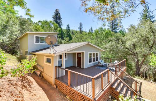 Sonora House | Sonora Hilltop Home Scenic Views, Pet Friendly!