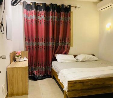 Dakar-Plateau House | sonu guest house