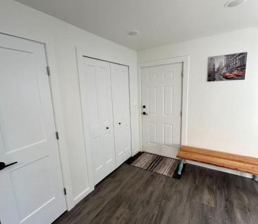 Sooke Apartment | Sooke Mountain View Suite