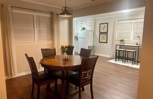 Lyons House | Soothing 3-bedroom house Lyons