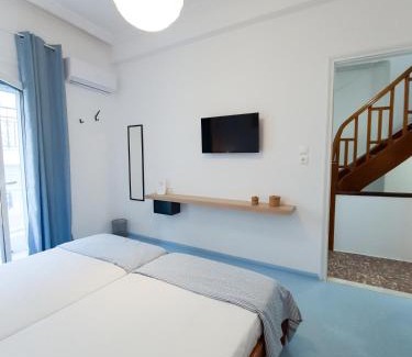 Skiathos Apartment | Sophellie's place Skiathos