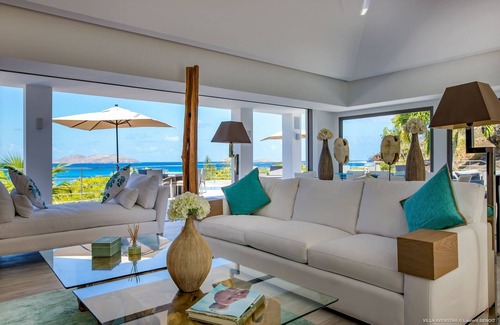 Flamands Villa | Sophisticated and modern villa with views of the bay of Lorient