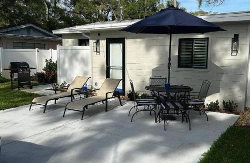 Bayview House | Sophisticated Charm in St Pete