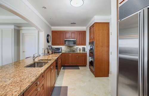 Seven Mile Beach Condo | Sophisticated Residence steps away from the Beach located at The Ritz-Carlton