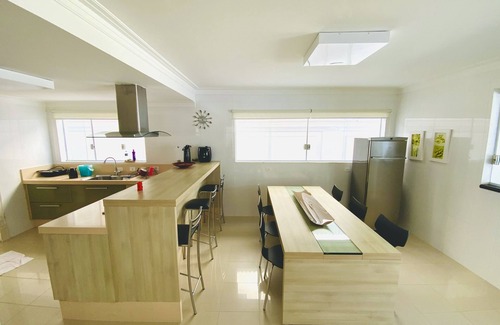Jardim Acapulco House | Sophisticated luxury mansion in Jardim Acapulco
