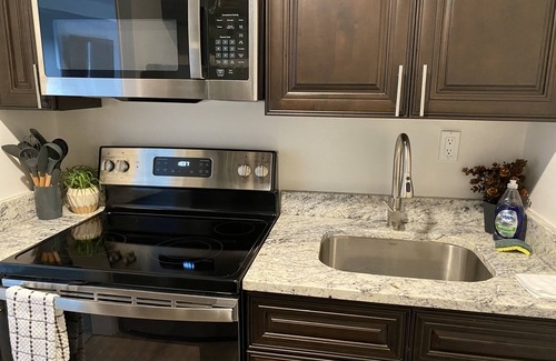 Gadsden Apartment | Sophisticated Studio Apartment in Gadsden, AL