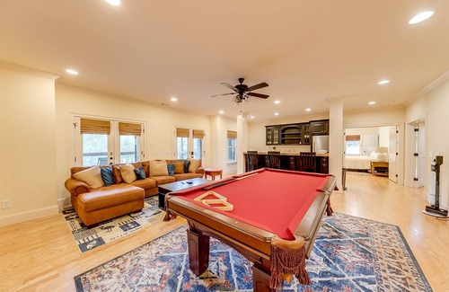 Demorest Cabin | Soque River Sanctuary – Scenic Retreat with River Access & Game Room