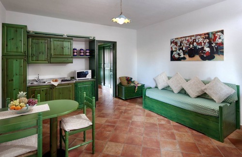 Orosei House | Sos Alinos Studio Apartment 2 beds