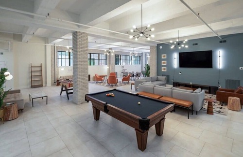 Center City East Apartment | Sosuite | 1BR Apt Acc. w W/D, Gym, Lounge