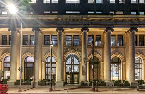 Center City East Apartment | Sosuite | 2BR Apt w W/D, Gym, Lounge