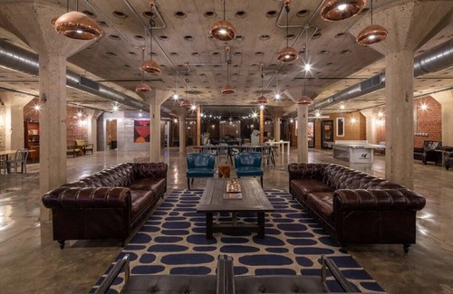 West Philadelphia Apartment | Sosuite | Studio Loft Gym, Lounge