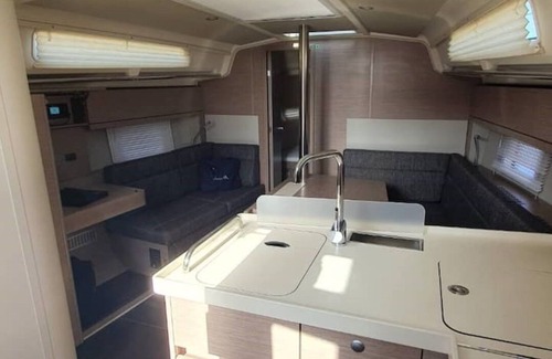 Puerto Calero Boat Rental | Sought after accommodation in Puerto Calero Marina