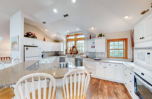 Corolla Light House | sound-front condo with hot tub, indoor pool, & elevator