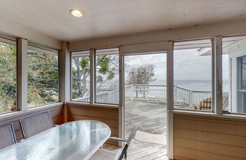 Corolla Light House | sound-front condo with hot tub, indoor pool, & elevator