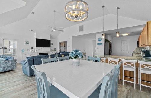 Colington Harbour House | Sound Harbour | Soundfront | Colington Harbour | Kill Devil Hills | Sleeps 6