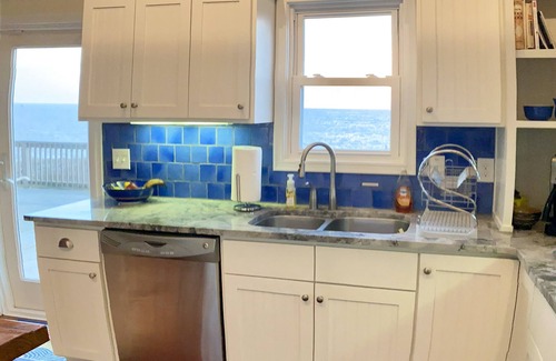 Salvo House | SoundFront Water Lovers Paradise, front yard kiting, Ocean beach access