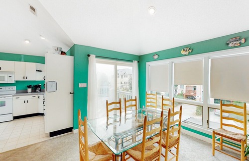 Monteray Shores House | Soundside Home In Corolla w/Heated Pool & Hot Tub