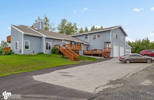 Huffman - O' Malley Apartment | South Anchorage All-inclusive Junior Suite