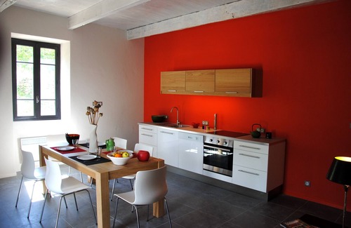 Balazuc Cottage | South Ardèche in Balazuc, listed site, Les Faysses self-catering gîte with charm and character