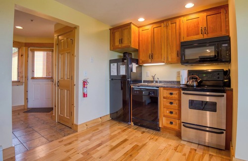 Rangeley Condo | South Branch Condo 19-1 - Saddleback Mountain Ski in Ski out condo