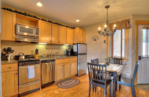 Rangeley Condo | South Branch 13-2 - Newer, cute and cozy, 2nd story condo unit at South Branch