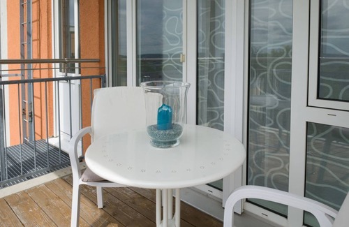 Eschberg Apartment | South facing balcony with distant views