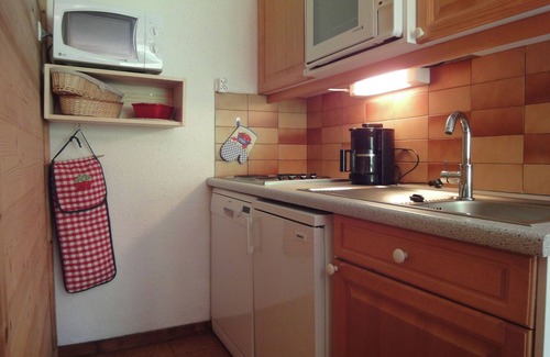 Meribel-Mottaret Apartment | South-facing flat with balcony