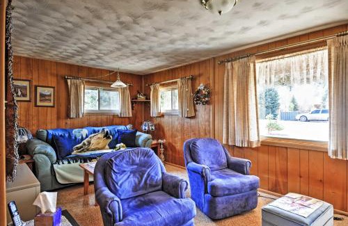 Ponderosa Pines House | South Fork Log Cabin with Beautiful Mountain Views!