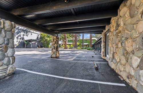 Lakeside Park Apartment | South Lake Chalet #9-New Boutique Suite-Minutes to Heavenly & Lake Tahoe
