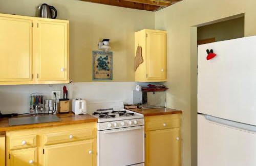 Warren House | South Pond Escape