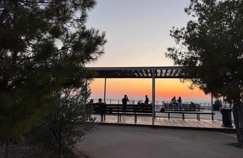 Glyfada Apartment | South side apartment with terrace
