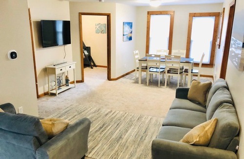 Michigan City Apartment | South Wind, walk to the beach, zoo, & more!