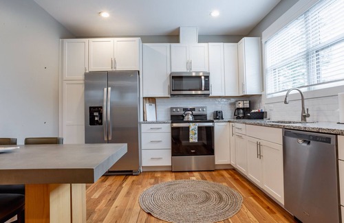 Woodfin Villa | Southbound | Asheville Villa Just Minutes from Downtown with Hot Tub