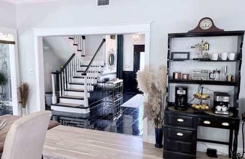 Fairhope House | Southern Charm Estate Min From Shopping & Beaches