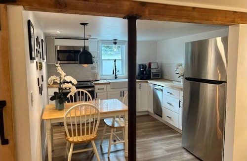 Warwick Apartment | Southern New England Luxury with private patio, fireplace, spa like bathroom!