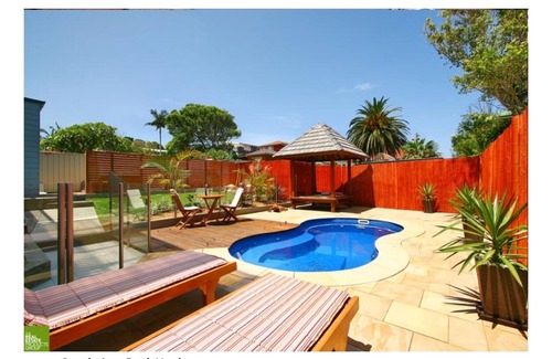 Bulli House | Southview Stop Over room