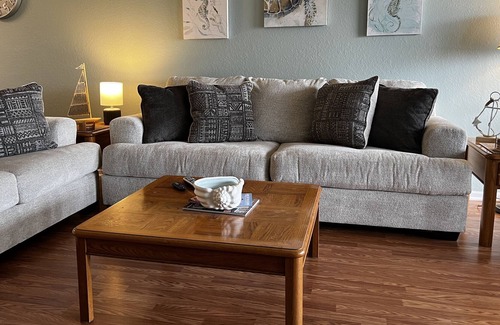 Village of Four Seasons Condo | Southwood Shores - 2BR Condo, lake views, indoor & outdoor pools & much more!