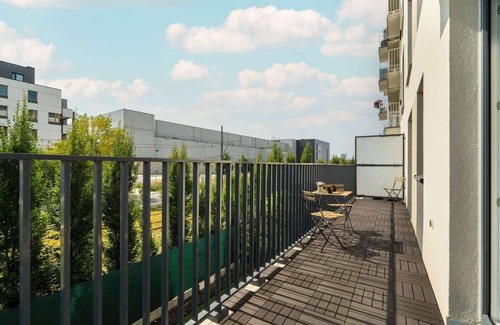 Nowe Miasto Apartment | Sowia 3C Poznan | Two Bedroom Apartment | Balcony | Near the Lake