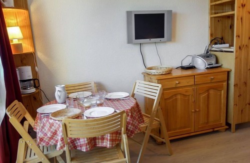 Le Corbier Apartment | Soyouz Vanguard by Interhome