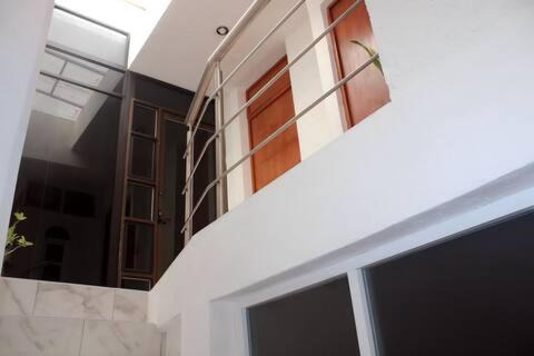 Zona Centro House | SP Rooms Centro Histórico 1 recámara matrimonial con baño privado