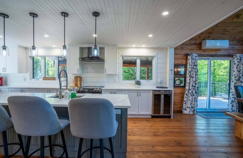 Nominingue Ski Chalet | Spa- Absolute comfort - Chalet l'escapade Cordelia