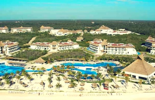 Chetumal Resort | Spa and golf center located on the beach