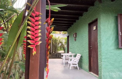 Itamambuca House | Spacious 4-bedroom estate in peaceful Praia do Itamambuca Ubatuba with WiFi