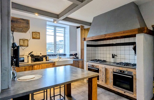 Granges-Aumontzey Cottage | Spacious mansion near Gérardmer, perfect for family and friends