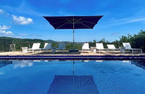 Sonoma House | Spa-like Estate, Sonoma Square, Amazing Views.