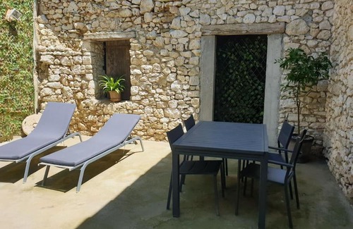 Sarrant House | SPA, Patio et Maison privés - Détente à la campagne