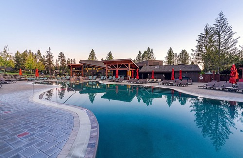 Tennis Village Condo | Spa-Side Lodge with Fireplace, BBQ & A/C