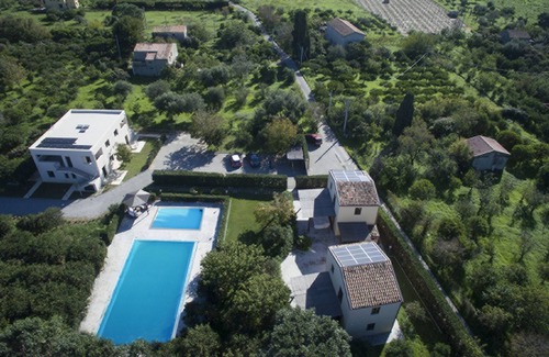 Lascari House | Spa Suite Villa of Eden C one-bedroom unit 3, Cir 19082044C217806