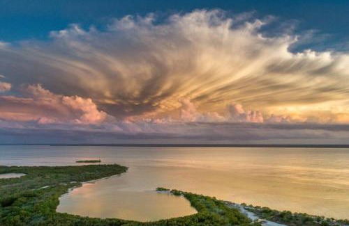 Isla Holbox Villa | Space brings us closer to art - Casa Imox