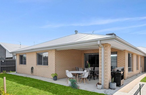 Ocean Grove House | Space, Style, and Serenity - Ocean Grove Beach House